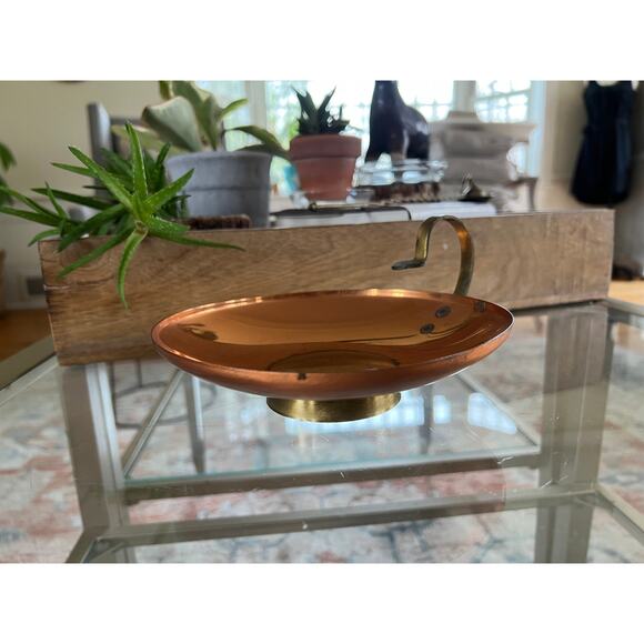 Vintage Coppercraft Guild Copper Brass w/ Handle MCM Fall Halloween Catchall - Picture 1 of 10